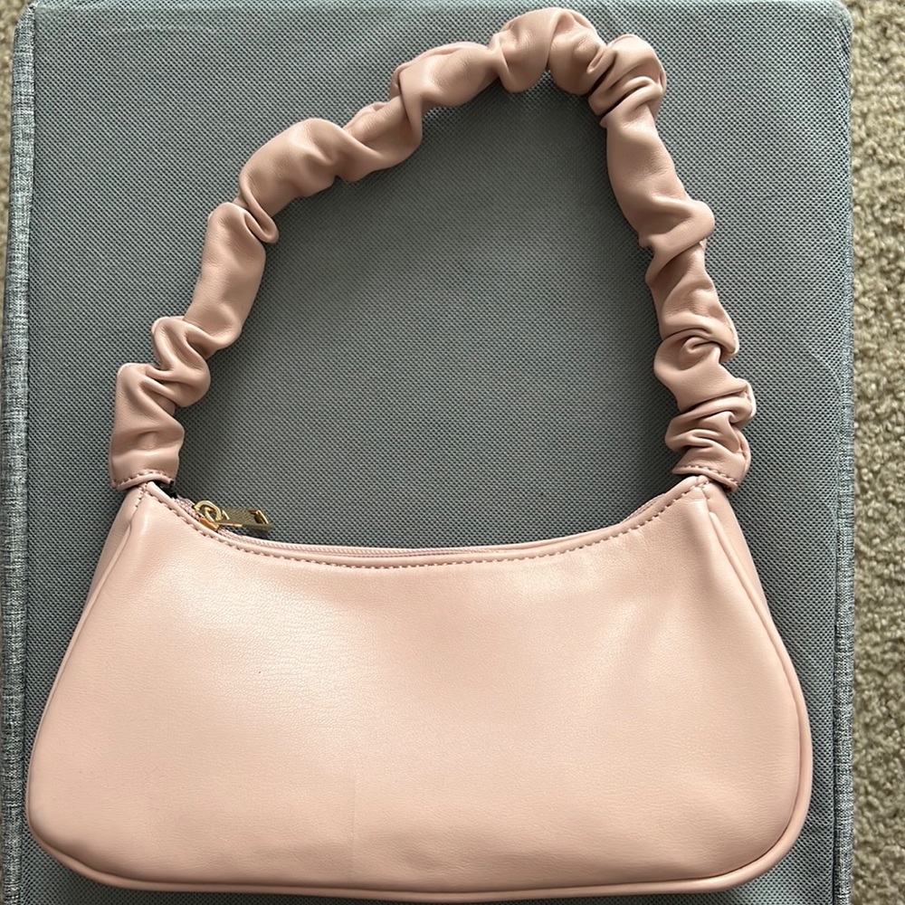 Amazon purse brand new light pink